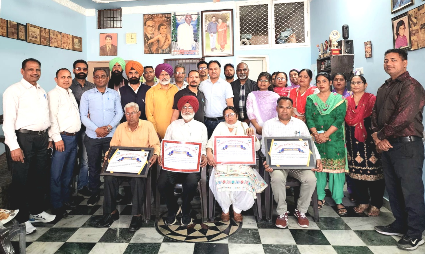 Tarkasheel Society organized a family gathering at Sukhwinder Goga's house dedicated to Martyrdom Day